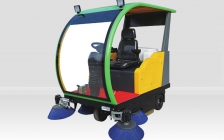 M8B電動駕駛式清掃車