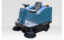 M4電動駕駛式掃地機