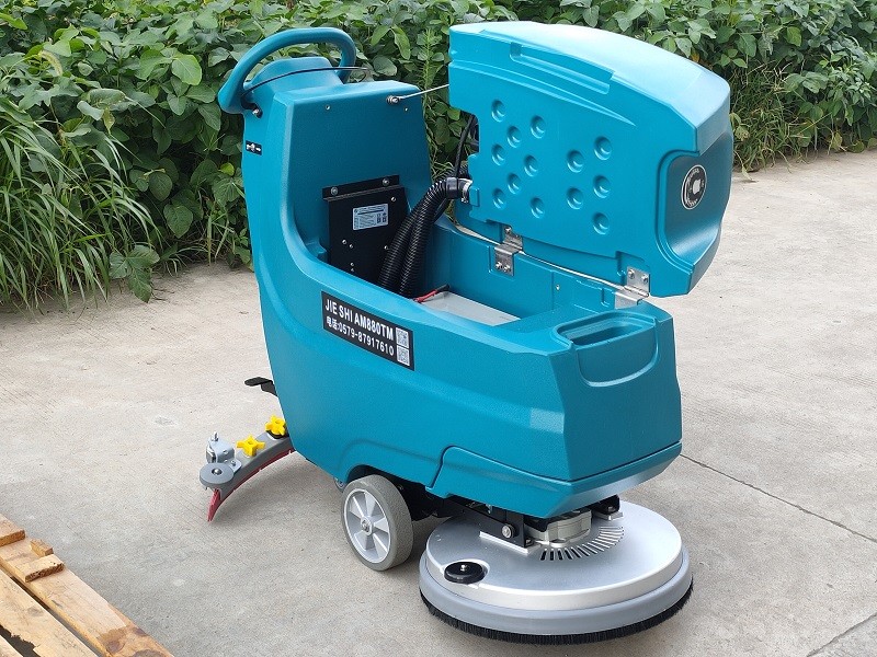 潔士AM880TM手推自走式洗地機/電動手推自走式洗地吸干機