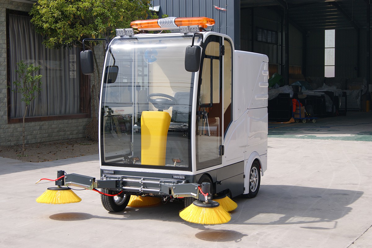 潔士AM2500TM電動四輪全封閉駕駛式掃地車/四輪全封閉駕駛式掃地機/四輪全封閉駕駛式清掃車/四輪全封閉駕駛式清掃機/四輪全封閉駕駛式掃路機/四輪全封閉駕駛式掃路車